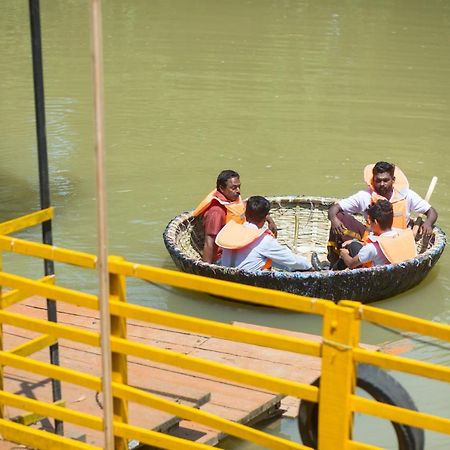Nsk Anamthara Resort Private Limited Attingal Kültér fotó